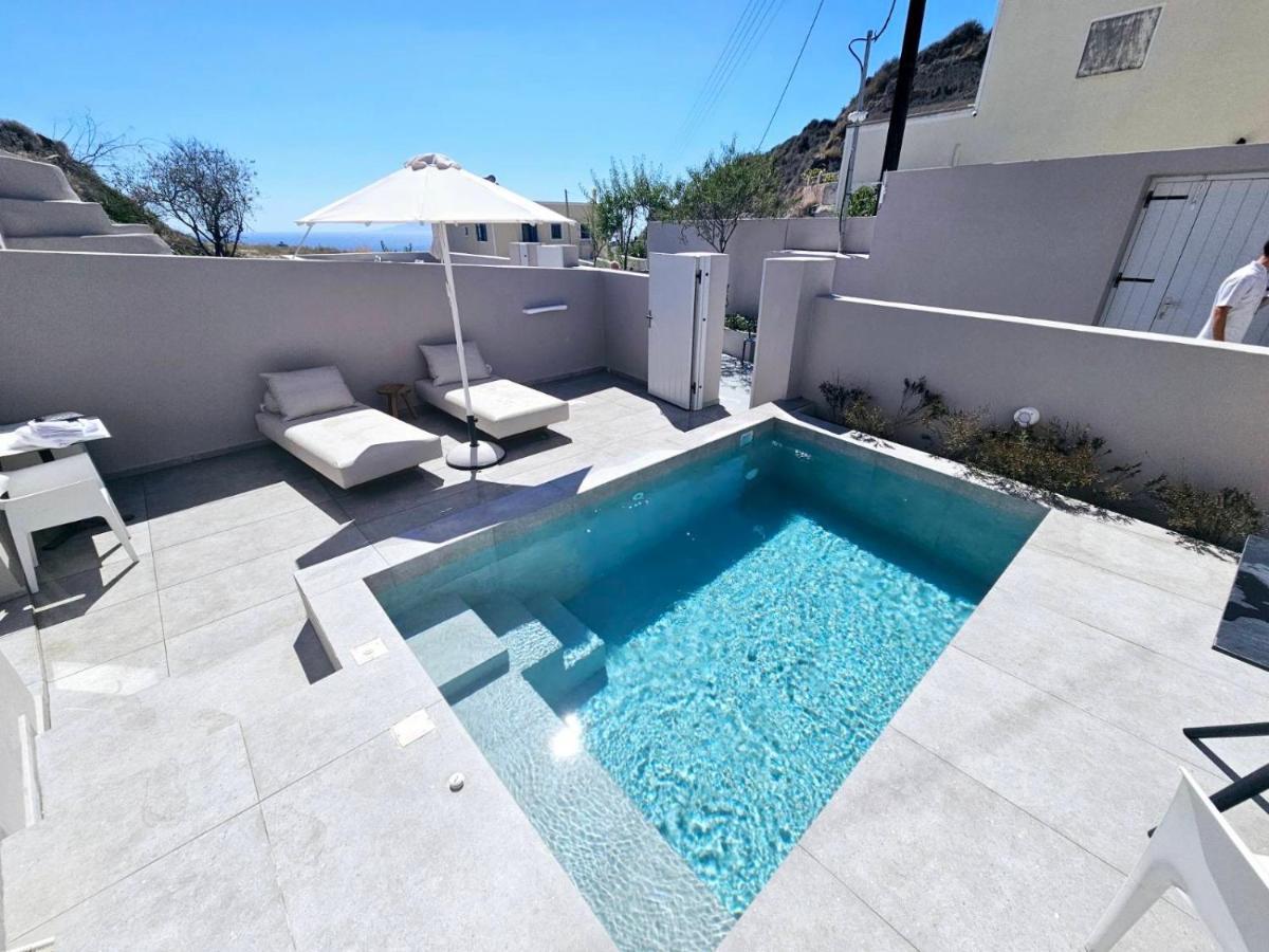 Petroma Cave Suites Vourvoulos Exterior photo